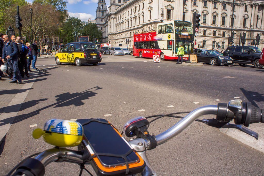 Fietsen in Londen met Donkey Republic 24/7 Fietshuur || The London Tester