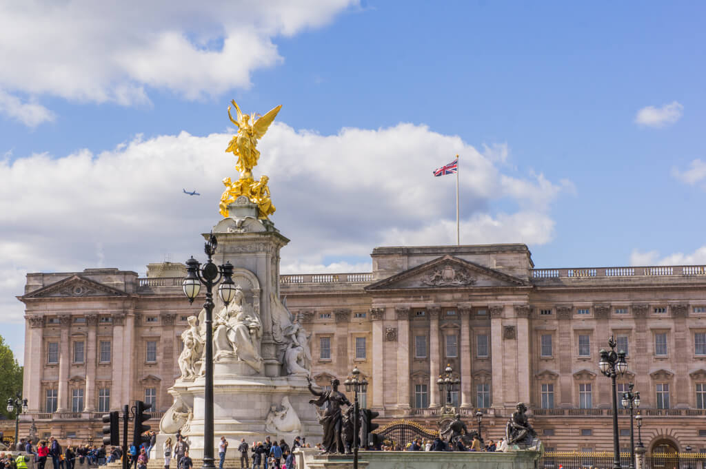 Fietsen in Londen met Donkey Republic 24/7 Fietshuur || The London Tester