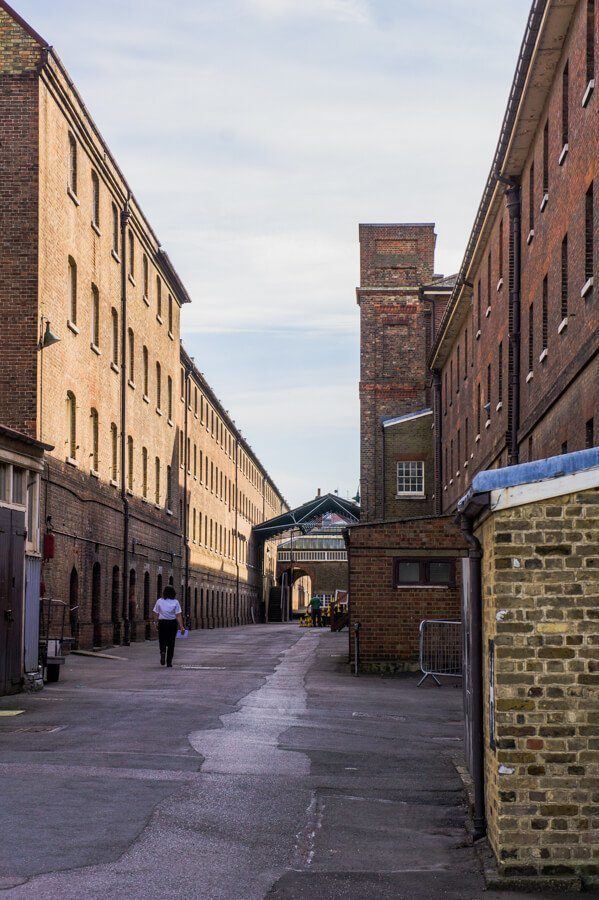 350 Jaar Slag om Medway (Waar Michiel de Ruyter de Britse Vloot Deed Zinken) || The London Tester