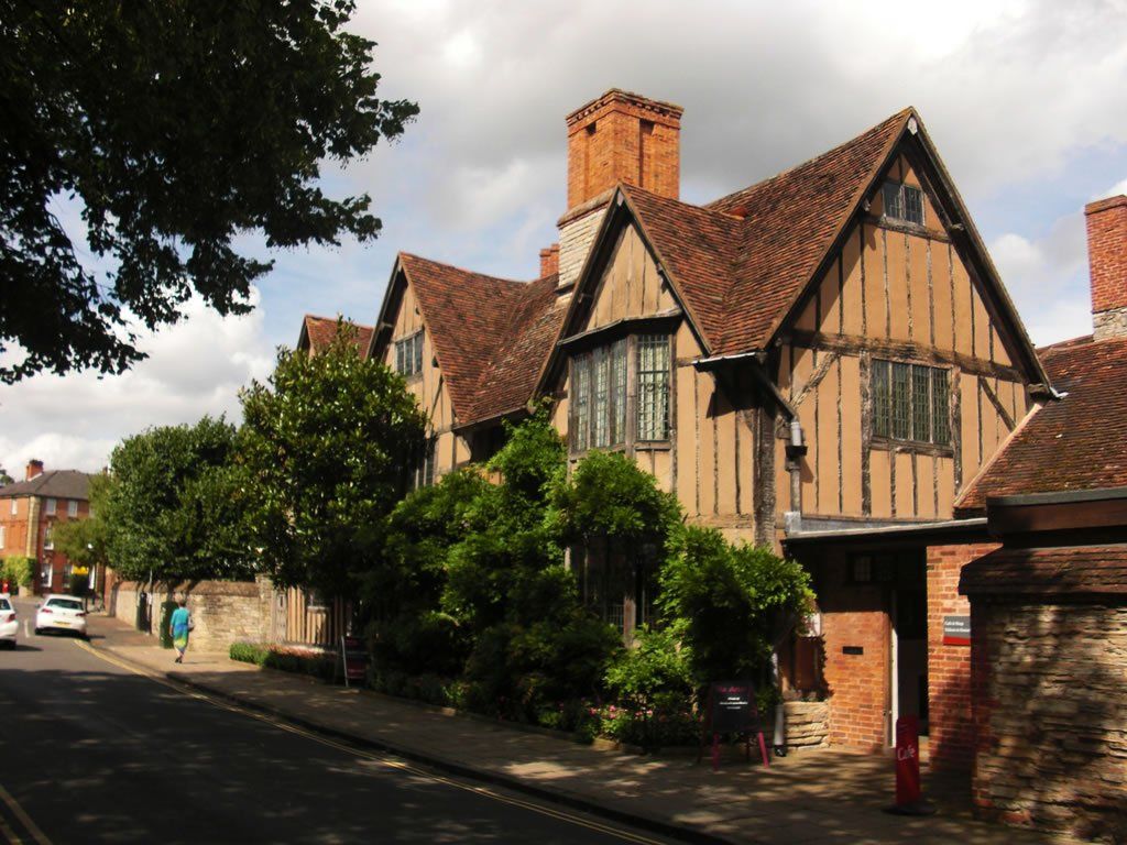 Wat te doen in Stratford-Upon-Avon? Ontdek de geboorteplaats van Shakespeare op een dagtrip vanuit Londen || The London Tester