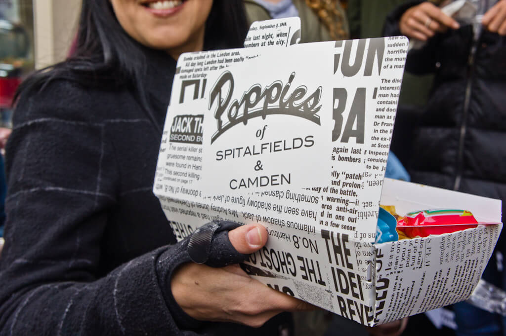 Poppie's Londen: Dé Originele Fish & Chips Zaak! || The London Tester