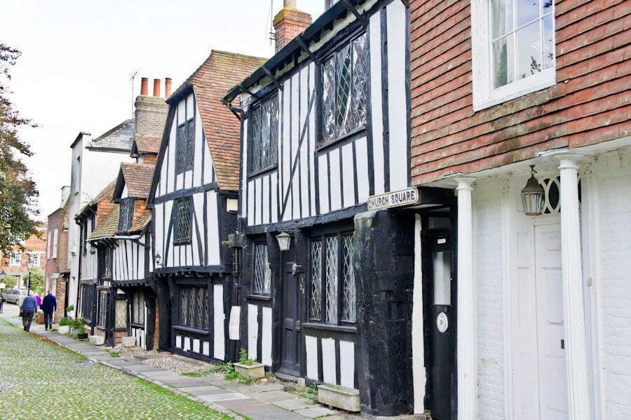 September Dagboek - Een Eigen Huis, Een Plek Onder De Zon... || The London Tester