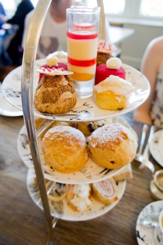 Leuke High Tea in Londen: Midsummer Night's Dream bij Shakespeare's Globe Theatre || The London Tester