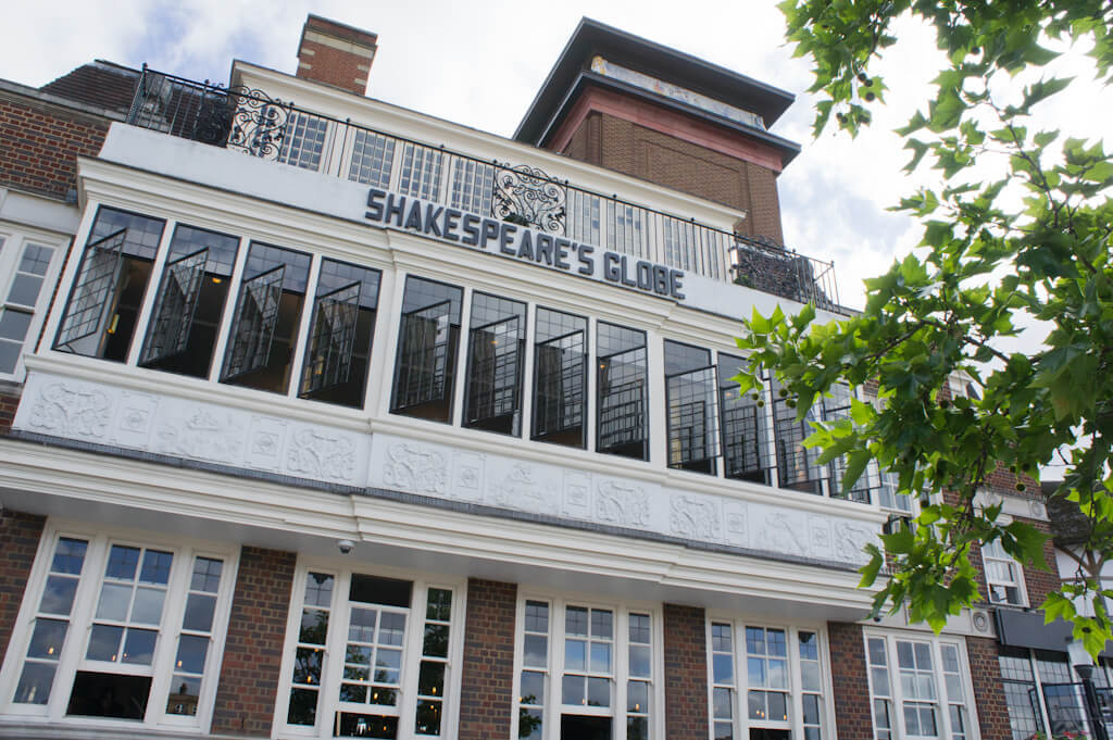 Leuke High Tea in Londen: Midsummer Night's Dream bij Shakespeare's Globe Theatre || The London Tester