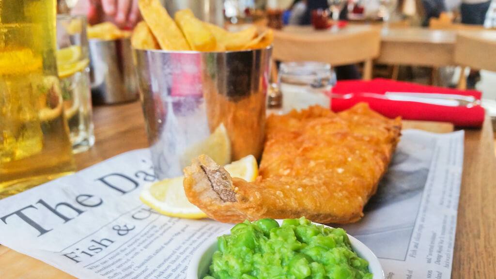 The Perkin Reveller Londen: Casual Brasserie onder de Tower of London || The London Tester