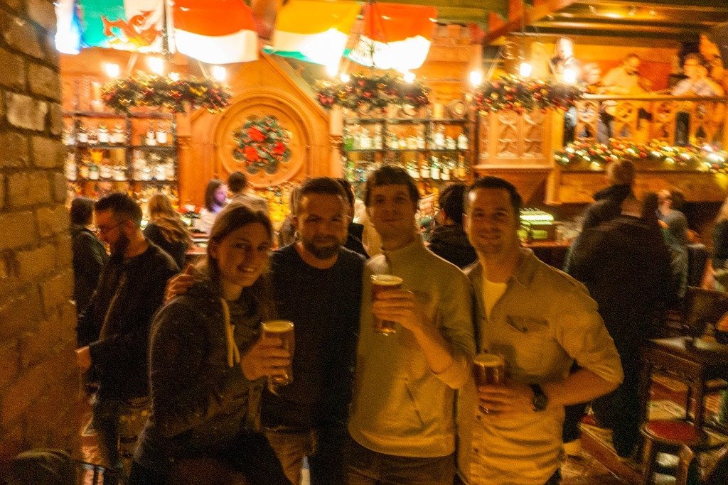 Waxy O'Connor's Londen: Ierse Pub met Boom in de wijk Soho || The London Tester