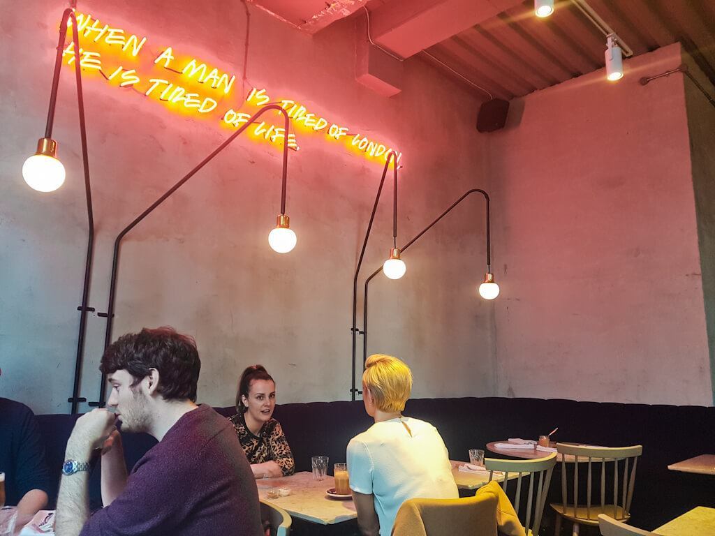London Grind Londen: Coffee, Cocktails & Sharing Plates bij London Bridge || The London Tester