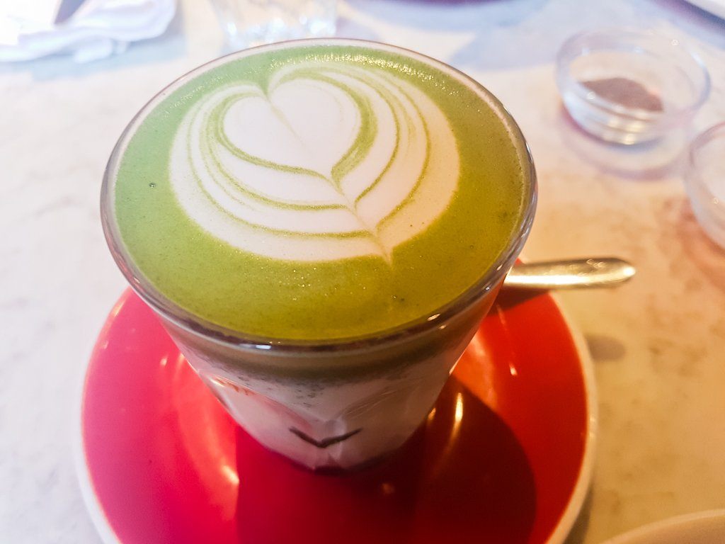 London Grind Londen: Coffee, Cocktails & Sharing Plates bij London Bridge || The London Tester