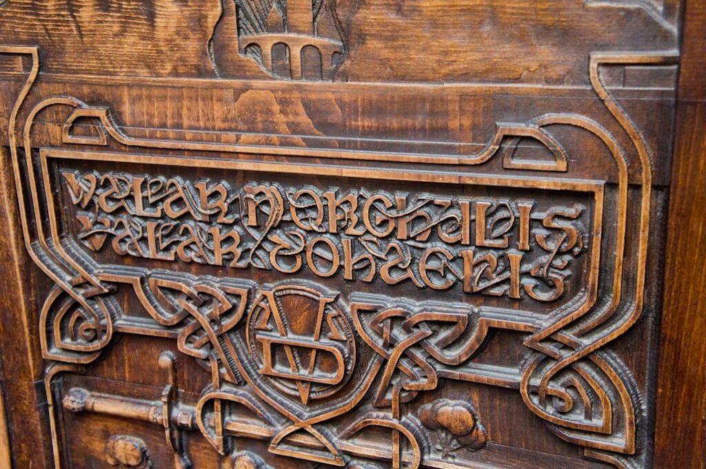 Noord-Ierland Bezienswaardigheden voor Game of Thrones Liefhebbers: 6 Unieke Ervaringen Die Je Niet Wilt Missen! || The London Tester