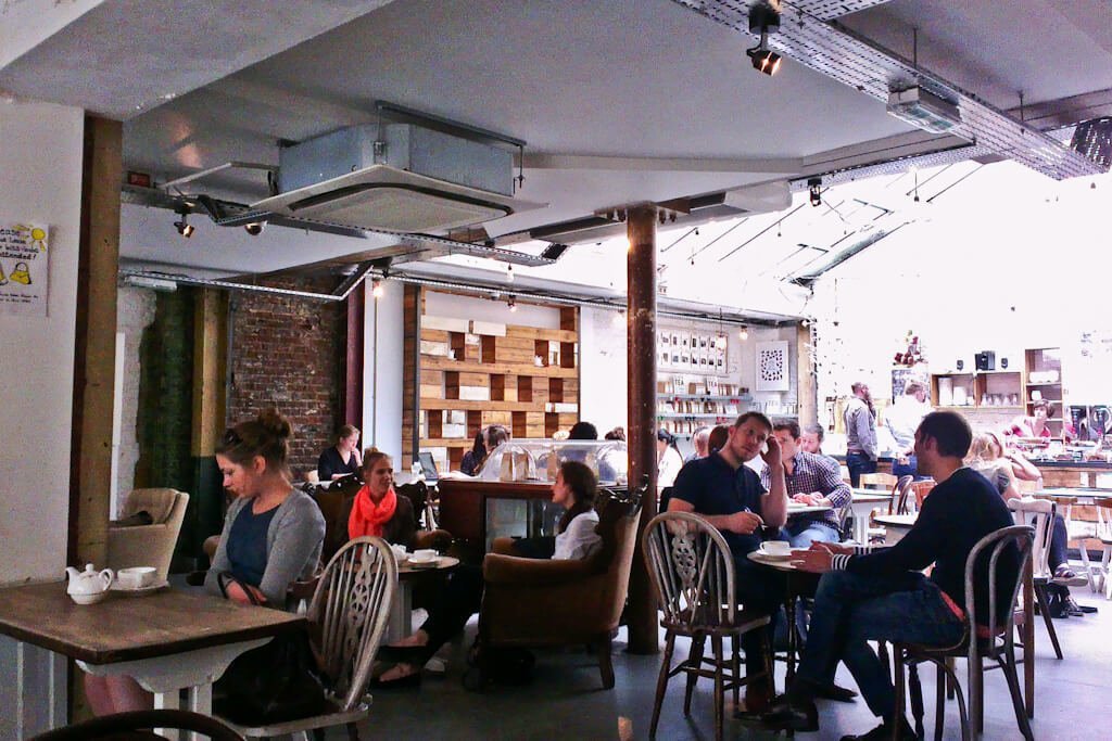 Yumchaa Londen: Thee met een Koekje in Soho || The London Tester