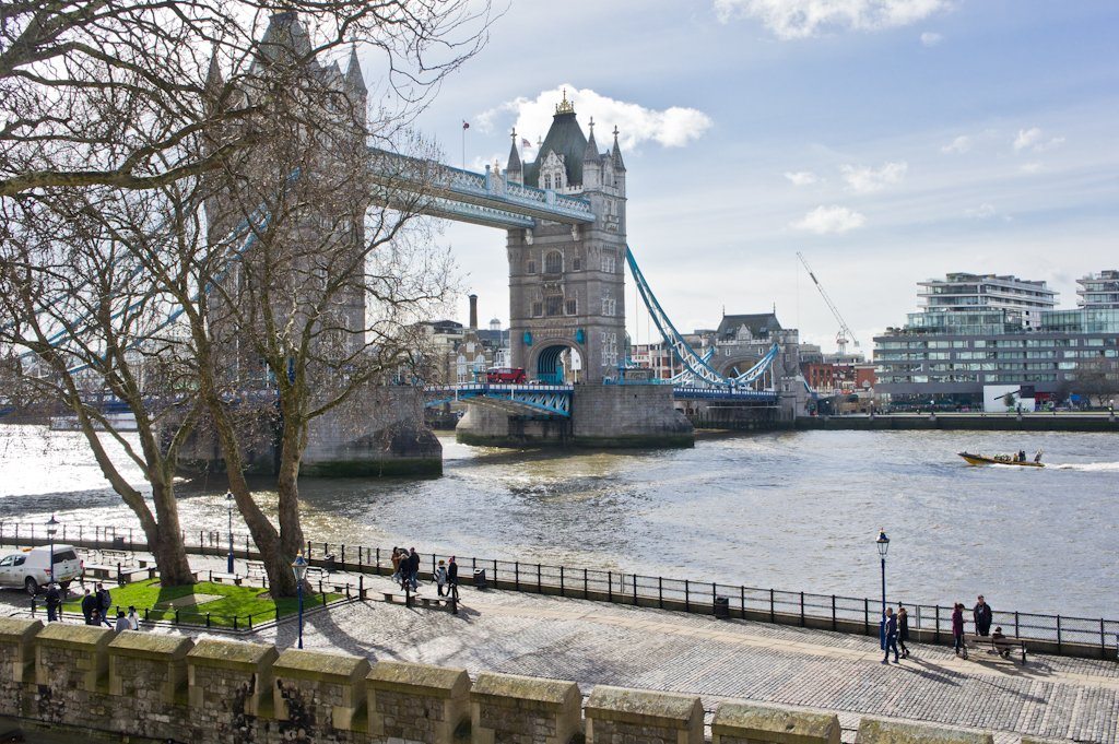 Bezoek de Tower of London en Ontbijt met de Raven! || The London Tester