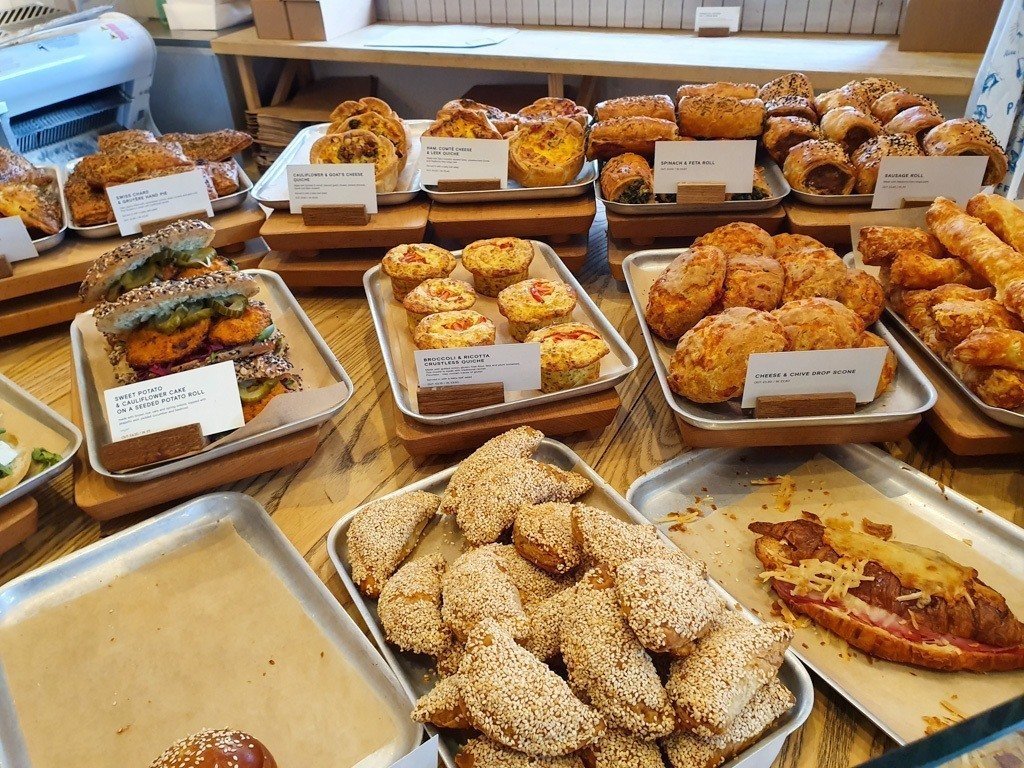GAIL's Bakery Londen: Lekker Ontbijten & Lunchen Door de Hele Stad! || The London Tester