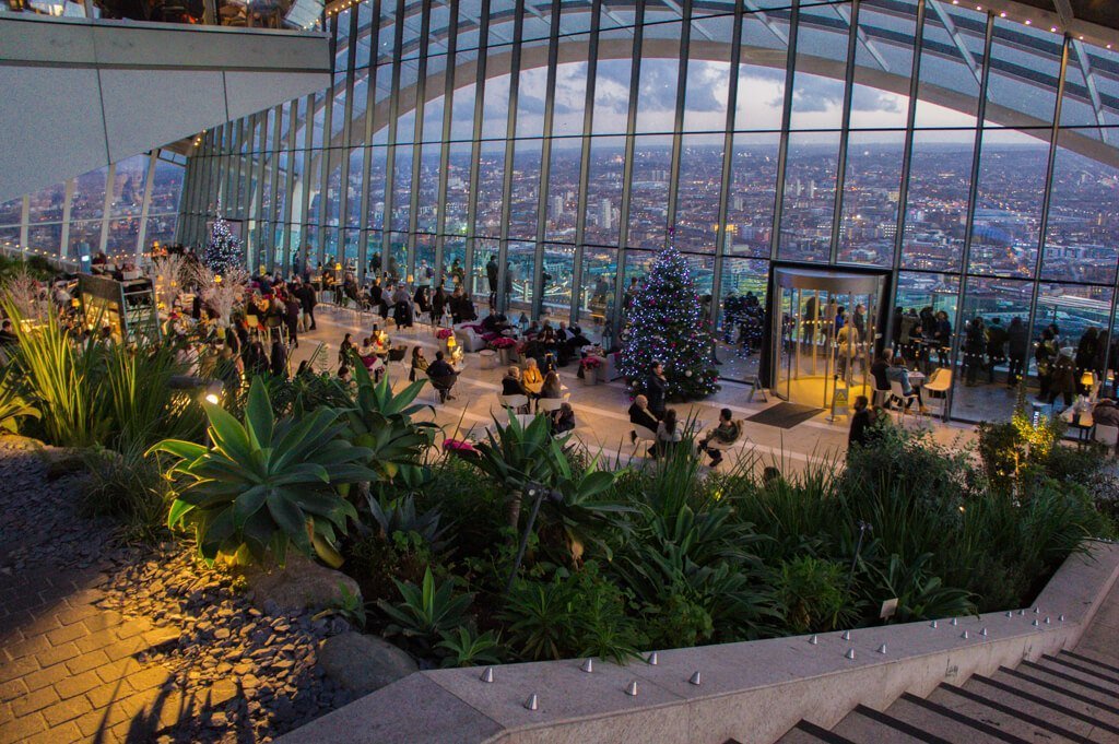 Sky Garden in Londen: Een Gratis Uitzichtspunt Over De Stad! || The London Tester