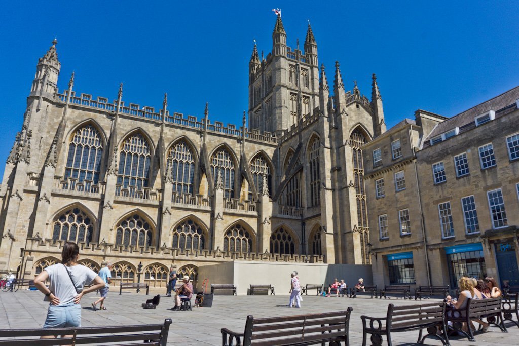 Wat te doen in Bath? Ontdek deze Verassende Stad Tijdens een Weekend Break Vanuit Londen || The London Tester || #England #Engeland #Bath #RomanBath #Roman #CityGuide #WeekendBreak #UnitedKingdom #GreatBritain #University #Campus"