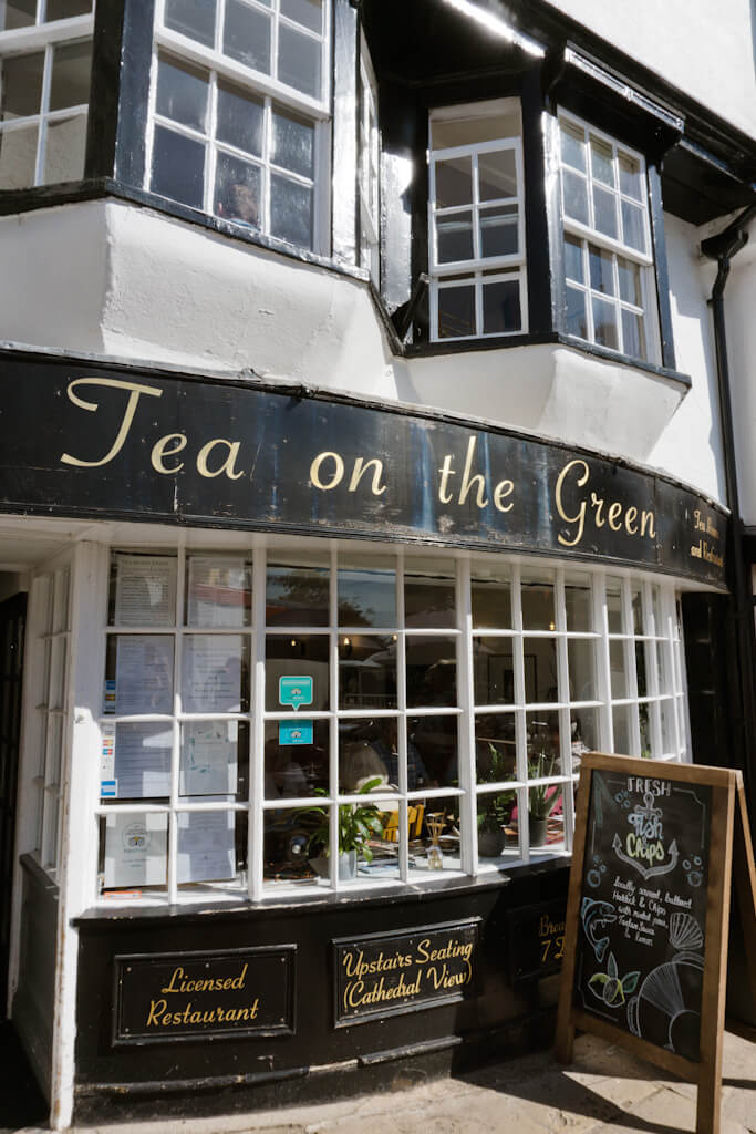 Tea on the Green Exeter (Engeland) - Maaltijden voor Iedereen in Historisch Pand || The London Tester