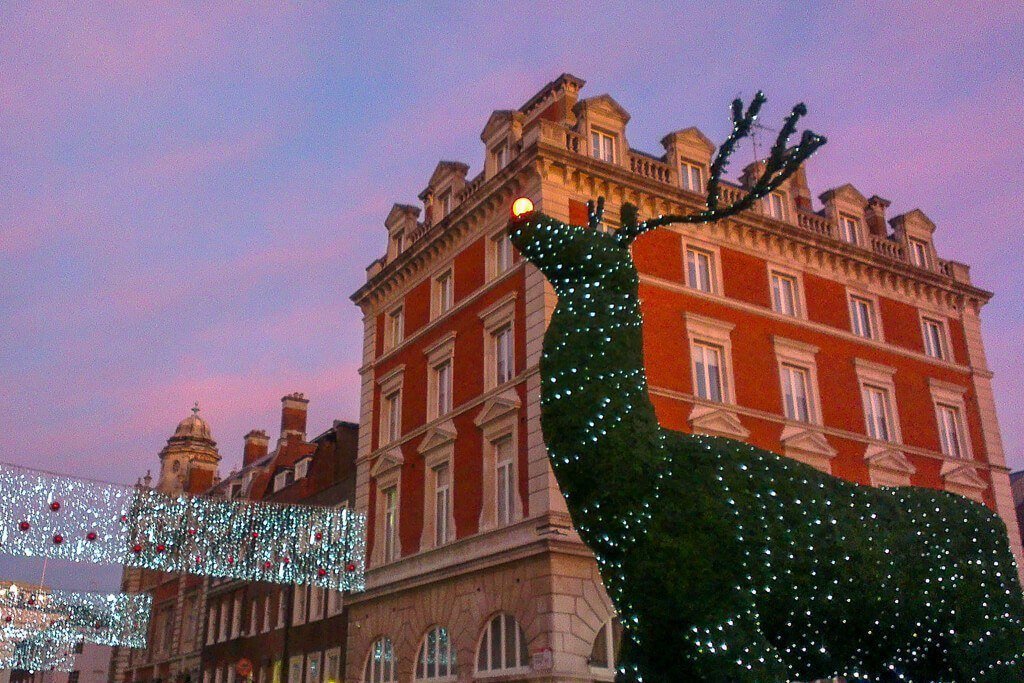 Weekend Londen Kerstreis: Mis de Christmas Lights Tour Niet! || The London Tester || #London #Londen #Christmas #Kerstmis #BusTour #Travel 