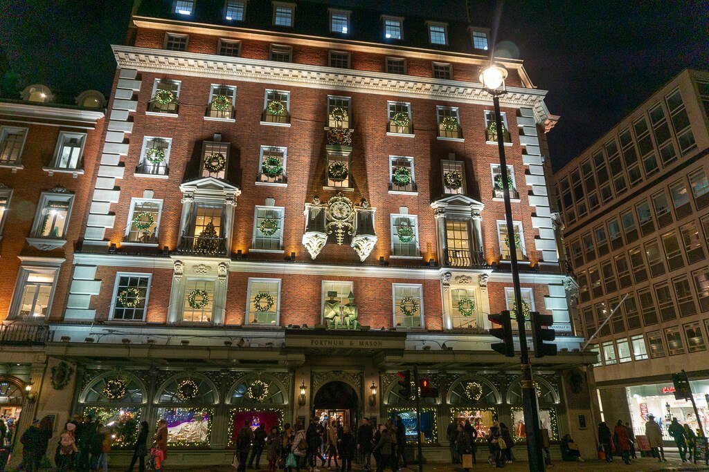 Weekend Londen Kerstreis: Mis de Christmas Lights Tour Niet! || The London Tester || #London #Londen #Christmas #Kerstmis #BusTour #Travel