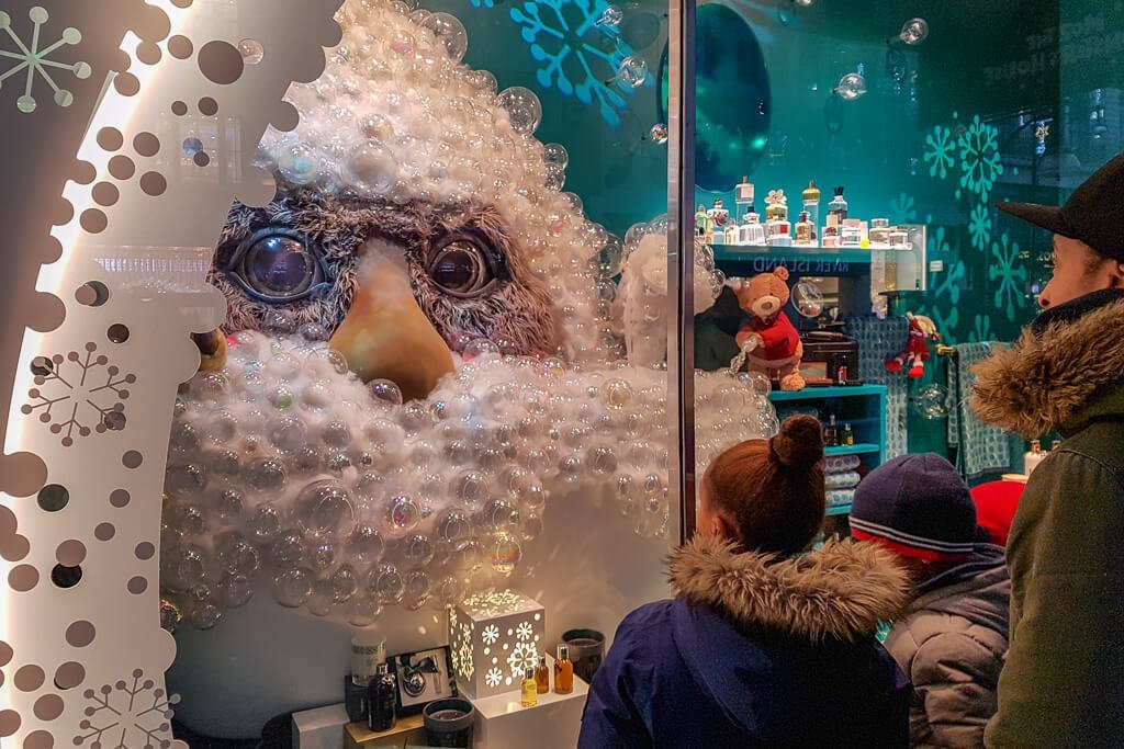Doen Tijdens Londen Kerstshoppen: Etalages Kijken! || The London Tester || #Londen #Kerst #London #Christmas