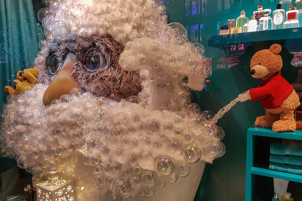 Doen Tijdens Londen Kerstshoppen: Etalages Kijken! || The London Tester || #Londen #Kerst #London #Christmas