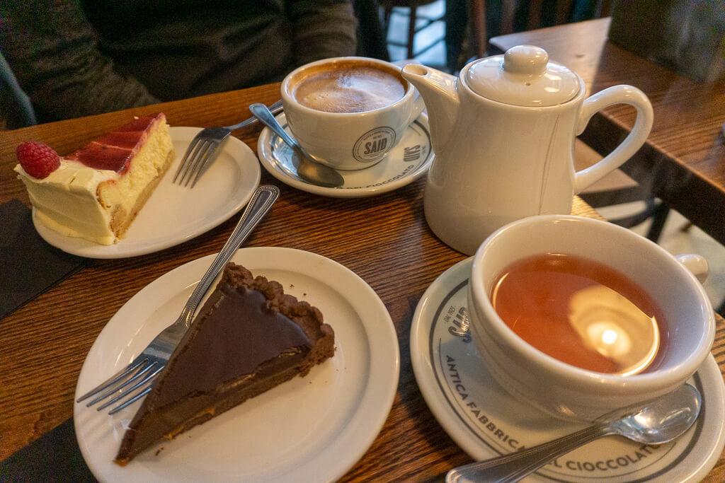 SAID dal 1923 Londen: Italiaans Chocolade Café in de wijk Fitzrovia || The London Tester