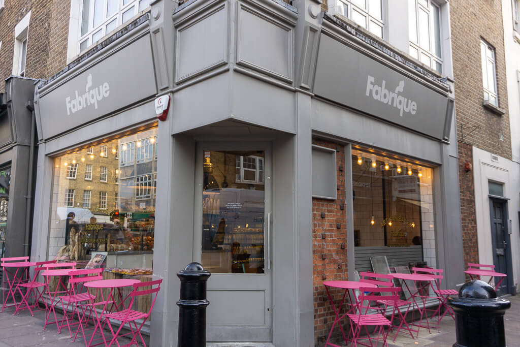 Wat te Doen in Fitzrovia Londen? Handig Overzicht van de Highlights! || The London Tester