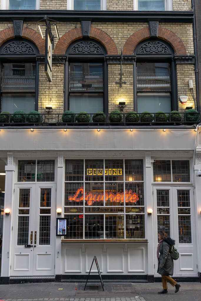 Wat te Doen in Fitzrovia Londen? Handig Overzicht van de Highlights! || The London Tester