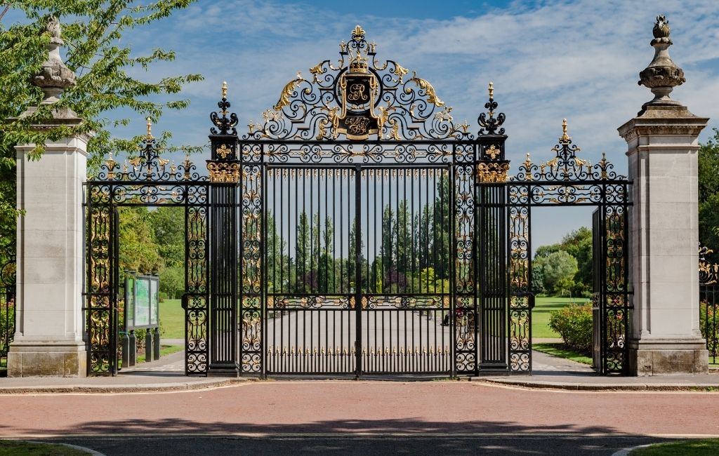 Jubilee Gates Regent's Park
