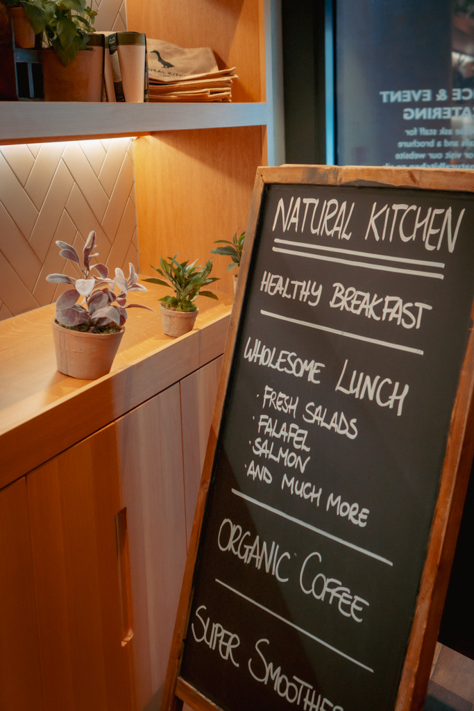 Gezond Snel Ontbijtje in Londen: Natural Kitchen in de Wijk St Katherine Docks || The London Tester