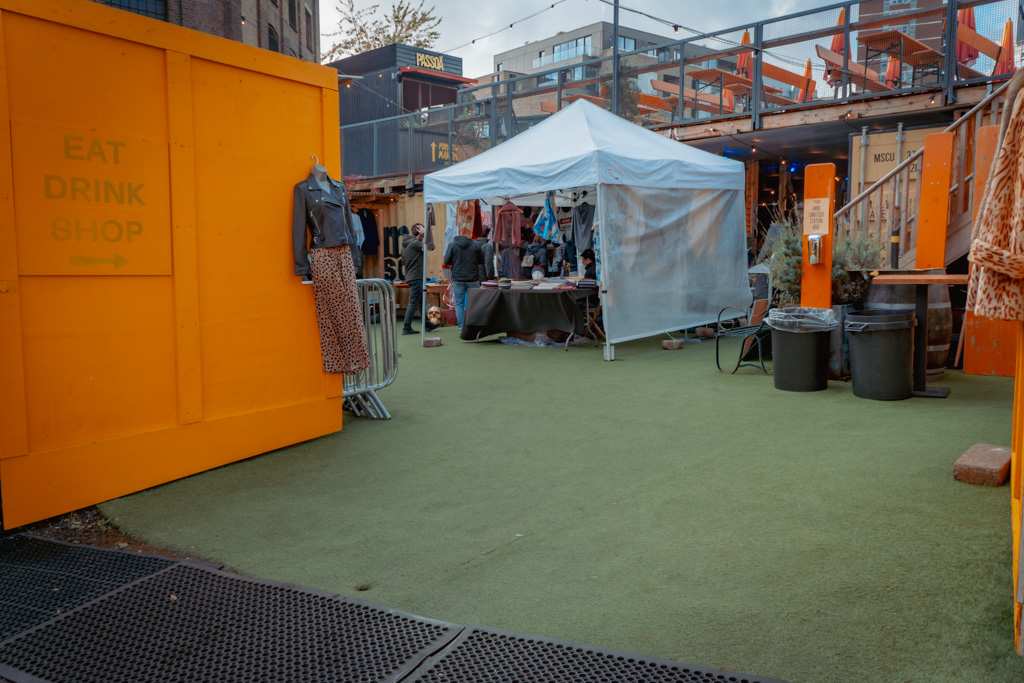 Street Food en Vintage Markt in Londen: Vinegar Yard in de Wijk Bermondsey || The London Tester