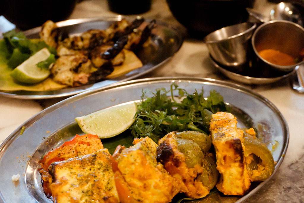 Indiaas Eten in Londen: Dishoom in de Wijk Shoreditch || The London Tester