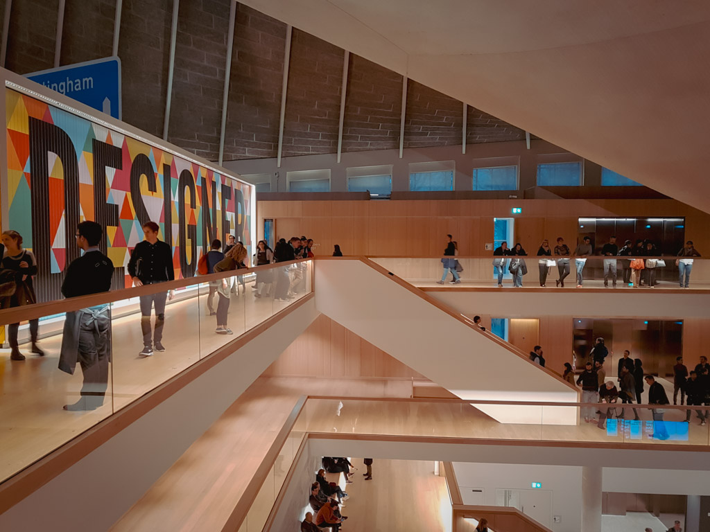 Het Design Museum in Londen: Boeiende Gratis & Betaalde Tijdelijke Tentoonstellingen || The London Tester