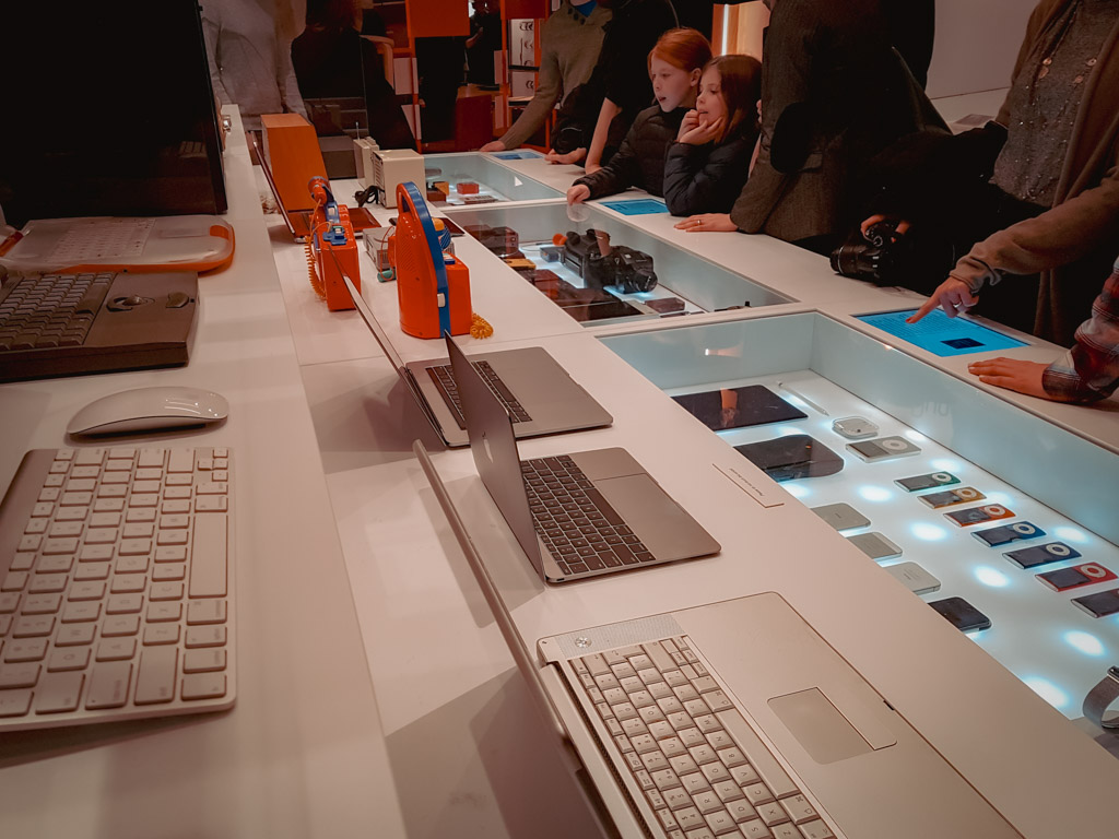 Het Design Museum in Londen: Boeiende Gratis & Betaalde Tijdelijke Tentoonstellingen || The London Tester
