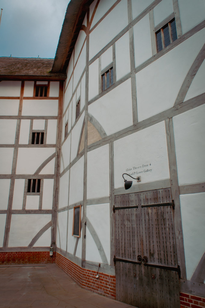 Shakespeares Globe Theater in Londen: £5 Voorstellingen! || The London Tester