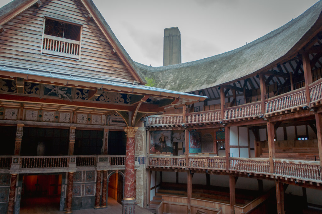 Shakespeares Globe Theater in Londen: £5 Voorstellingen! || The London Tester