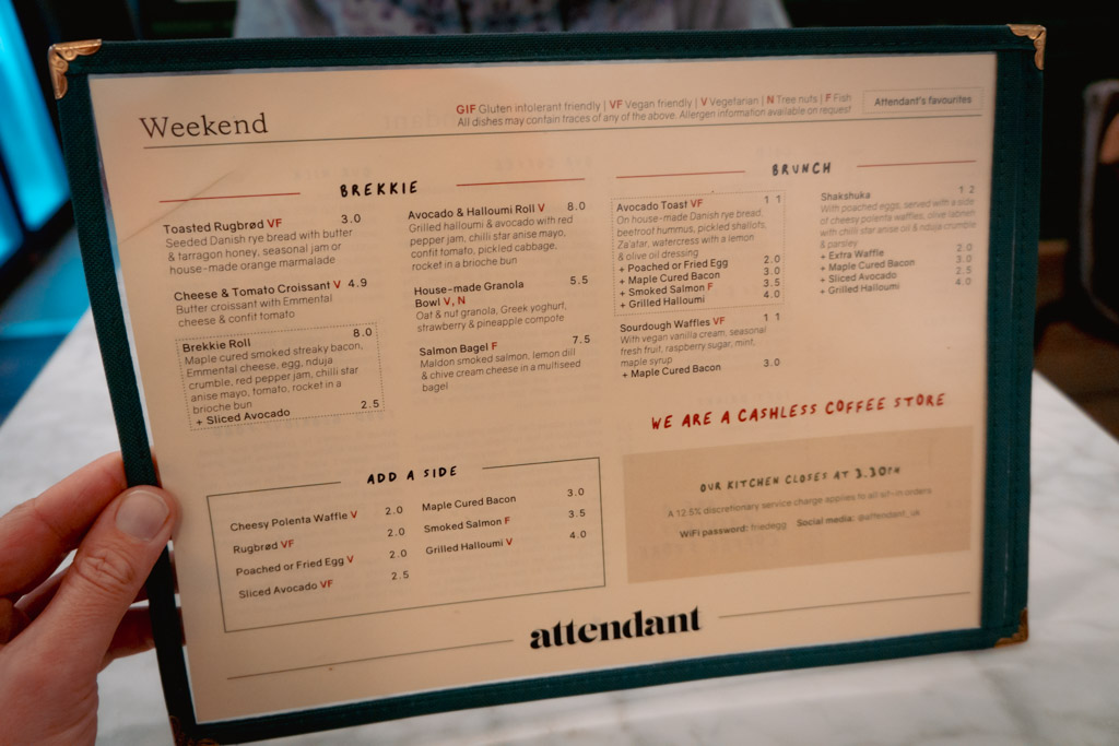 Fijn Brunchcafé in Londen: Attendant Coffee Roasters in de Wijk Shoreditch || The London Tester