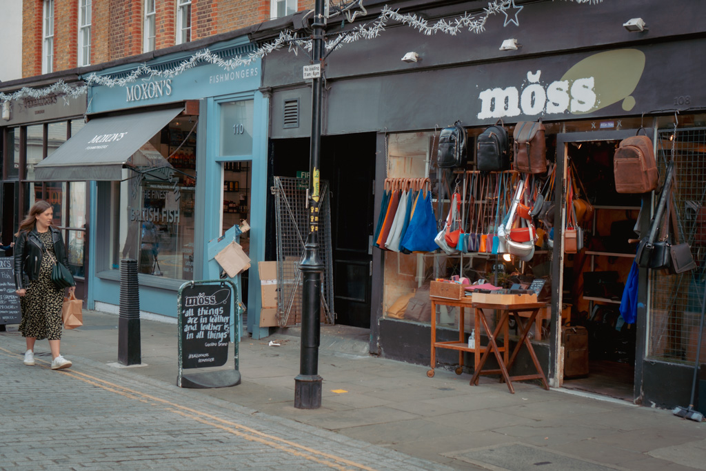 Geheime Winkelstraat Londen: Camden Passage || The London Tester