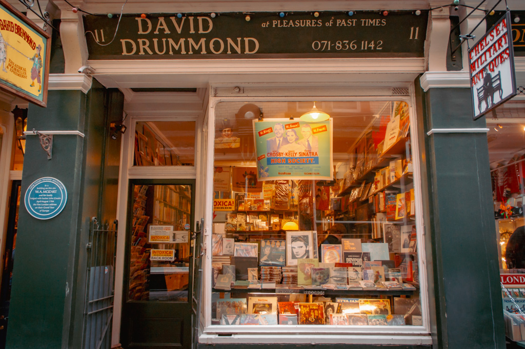 Historische Winkelstraat in Londen: Cecil Court || The London Tester