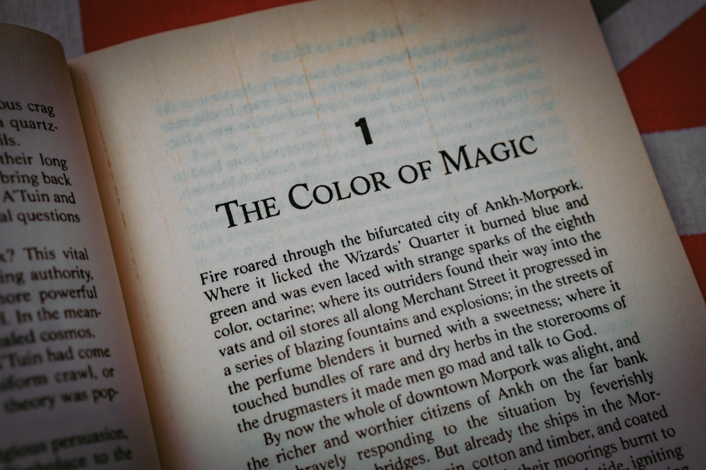 The Color of Magic - Terry Pratchett | The London Tester